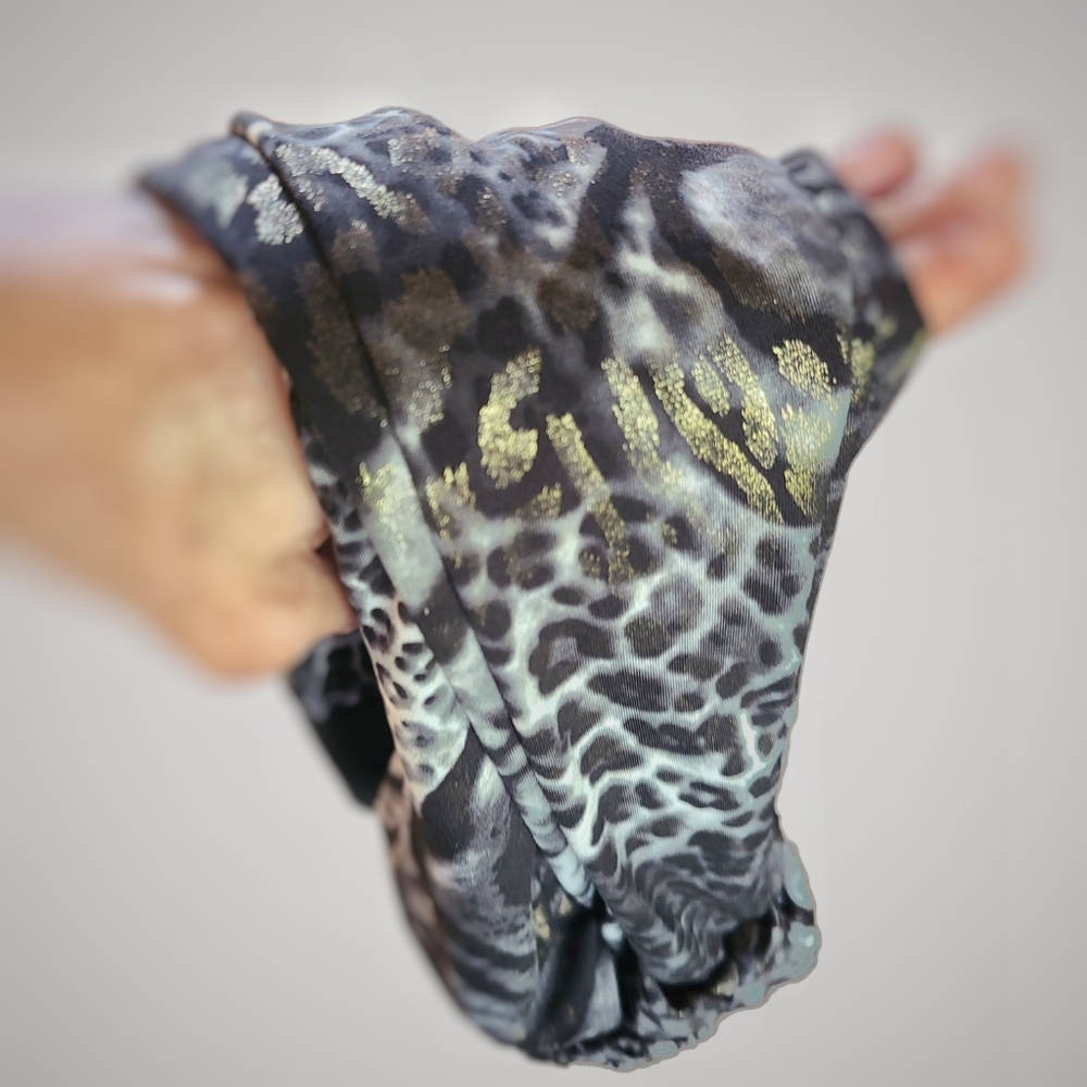 Metallic Animal Print Top - Picture 5 of 6